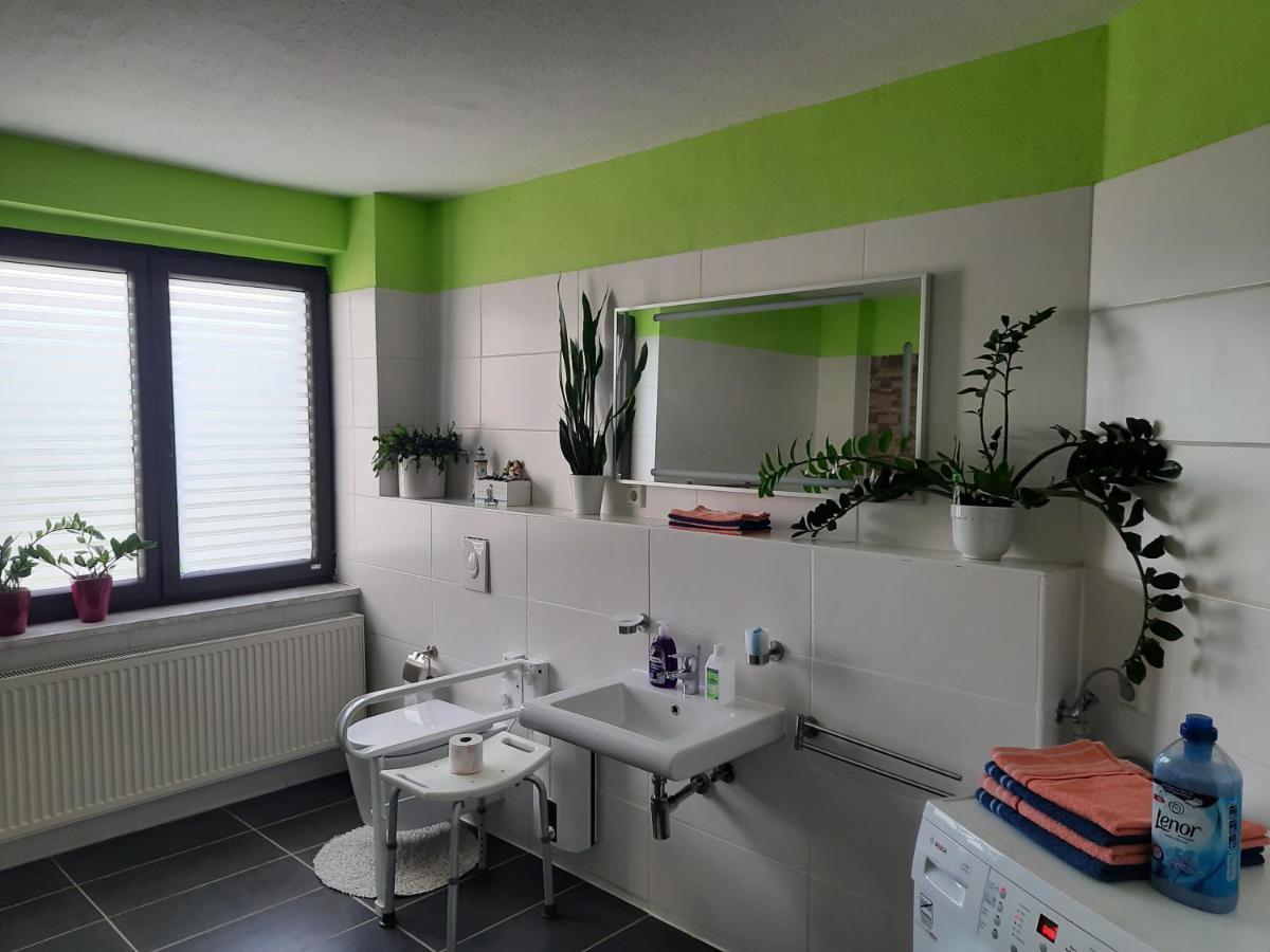 Joys Ferienwohnung โอเบอร์เฮาเซิน ภายนอก รูปภาพ