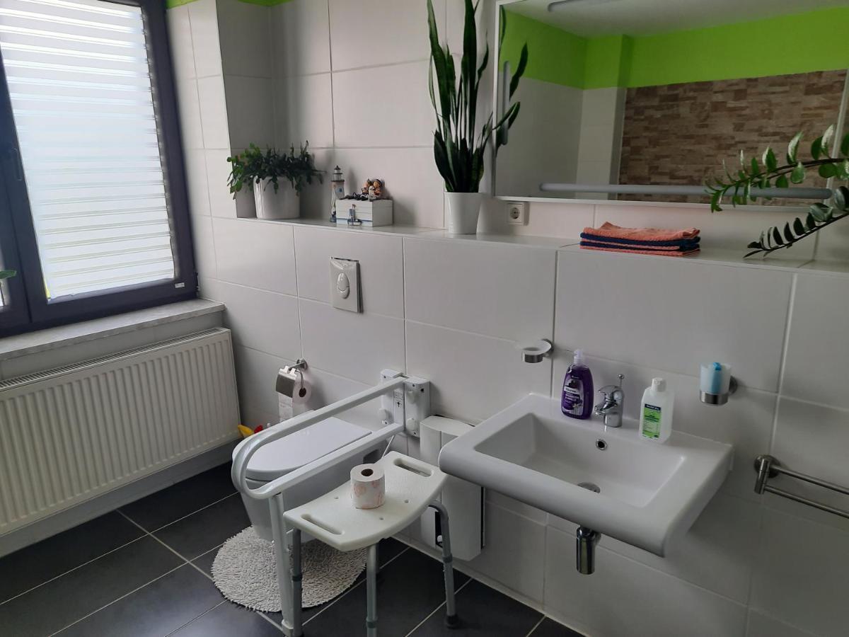 Joys Ferienwohnung โอเบอร์เฮาเซิน ภายนอก รูปภาพ