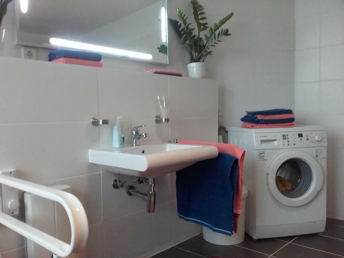 Joys Ferienwohnung โอเบอร์เฮาเซิน ภายนอก รูปภาพ